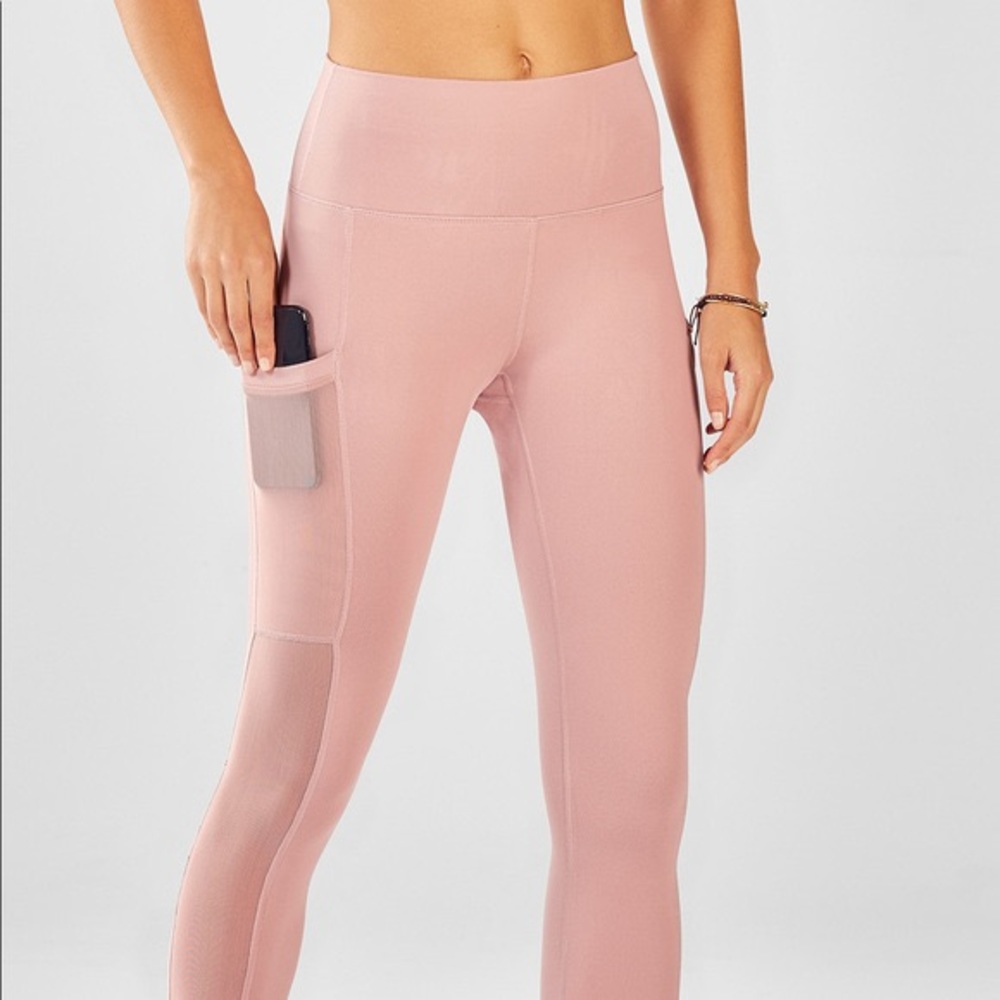 Fabletics Pink leggings 7/8 length, small